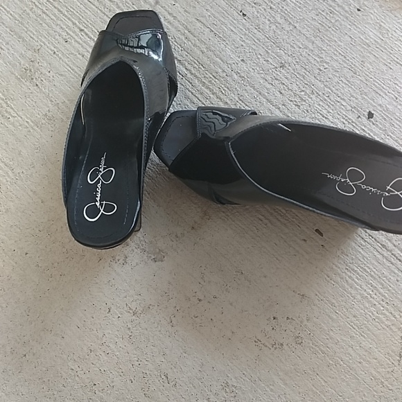 Sandals - Picture 3 of 6